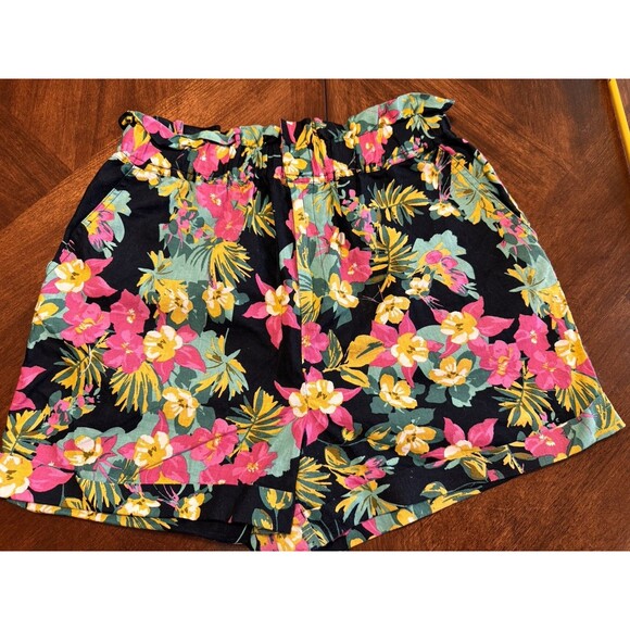 Express Pants - Express X Rocky Barnes Shorts Womens Size M High Waisted Floral Linen Paper Bag